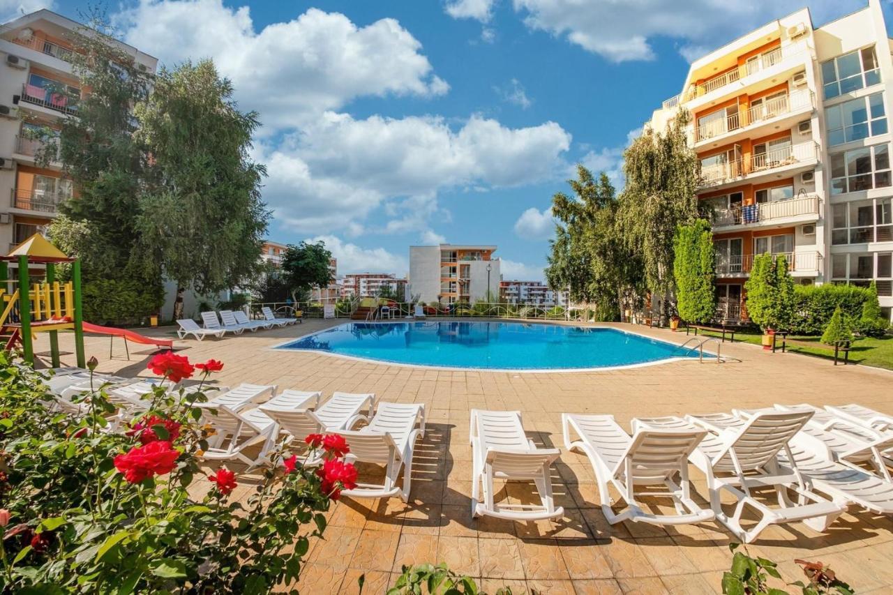 Sea View Panoramic Apartments, Fort Noks Crown Club Sveti Vlas Eksteriør bilde