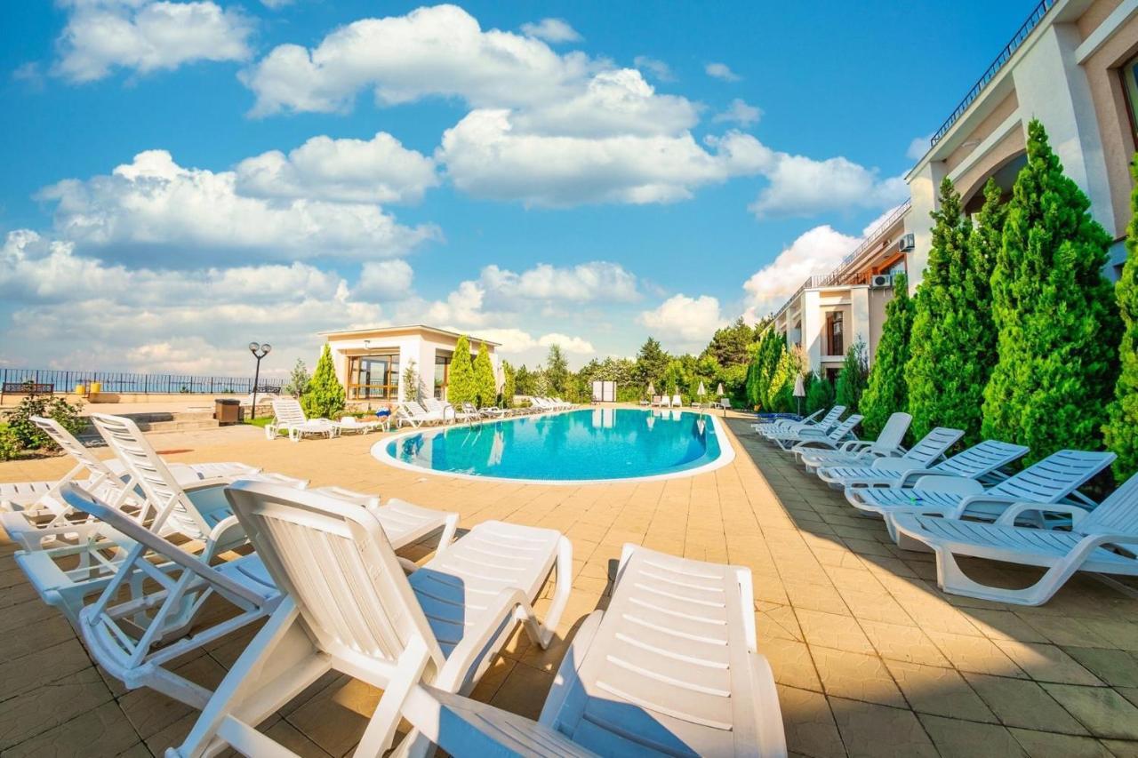 Sea View Panoramic Apartments, Fort Noks Crown Club Sveti Vlas Eksteriør bilde