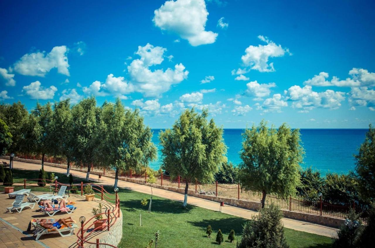 Sea View Panoramic Apartments, Fort Noks Crown Club Sveti Vlas Eksteriør bilde