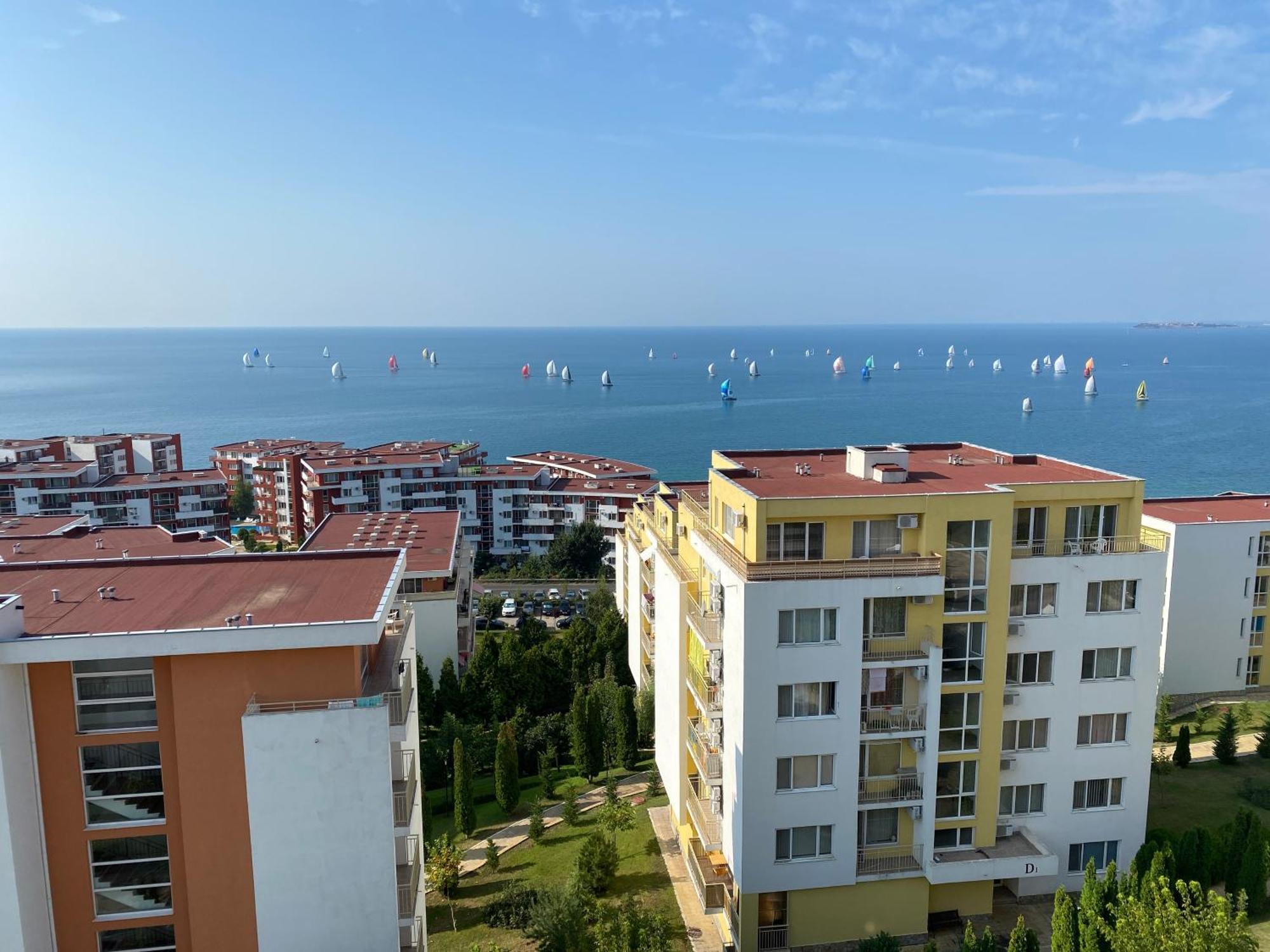 Sea View Panoramic Apartments, Fort Noks Crown Club Sveti Vlas Eksteriør bilde